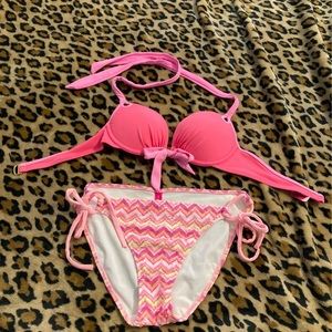 Victoria’s Secret push up bikini size 34A